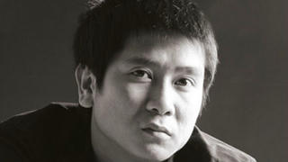 Nhạc sĩ Hồ Hoài Anh: “Thỉnh thoảng bốc đồng nhưng về cơ bản là ngoan”