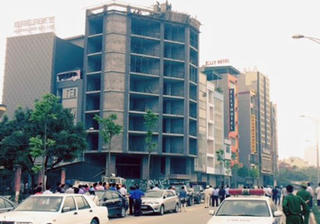 Vì sao không “cắt ngọn” công trình vượt 3 tầng tại phường Mỹ Đình 2?