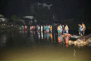 Lũ cuốn trôi 3 nữ sinh tình nguyện của trường Đại học Ngoại thương