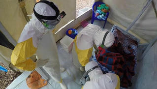Gần 100 trẻ em tử vong do dịch Ebola ở Congo