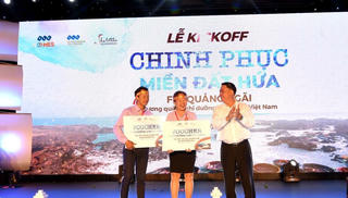 Gần 1000 “thủy thủ” hừng hực khí thế ra khơi tại chuỗi sự kiện kic-koff “Chinh phục miền đất hứa” FLC Quảng Ngãi 