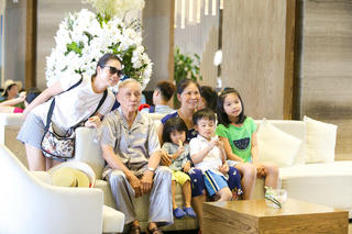 Du lịch đại gia đình: Bài toán hóc búa 