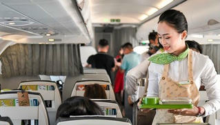  “Chiến lược vàng” giữ khách của các hãng hàng không khi giá vé Tết tăng cao