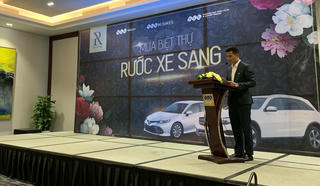 Trước thềm năm mới, Tập đoàn FLC tri ân khách hàng bằng xe sang hoành tráng
