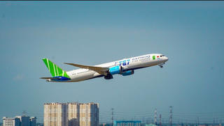 Bamboo Airways cung ứng 15% tải hàng không nội địa dịp Tết, nắm 12,3% thị phần trong tháng 12/2019