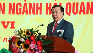 Biểu dương những tấm gương điển hình tiên tiến ngành Hải quan 