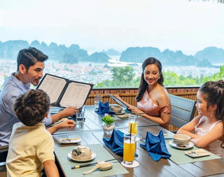 Có gì trong chương trình ưu đãi quy mô lớn đang thu hút hàng vạn khách hàng của FLC Hotels & Resorts?