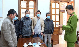 Hưng Yên: Bắt một loạt lãnh đạo, cán bộ xã giao 640 lô đất trái thẩm quyền