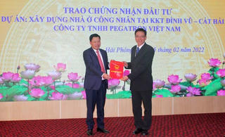 Hải Phòng trao giấy đầu tư cho 2 dự án xây dựng nhà ở công nhân 