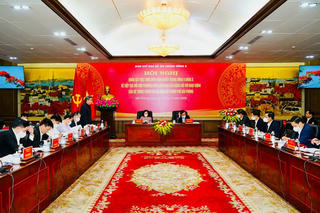 Đoàn khảo sát Đề án Trung ương 6 làm việc với Thành uỷ Hải Phòng