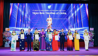 Hải Phòng trao tặng Giải thưởng Lê Chân cho 8 phụ nữ tiêu biểu