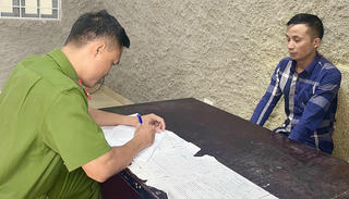 Bắt đối tượng gây ra hàng loạt vụ trộm cắp camera lùi ô tô tại Thanh Hóa