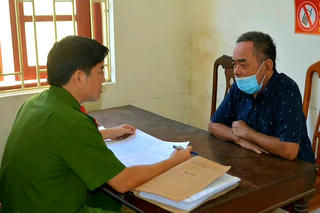 Bắt nguyên Bí thư và Chủ tịch một xã ở Nghệ An