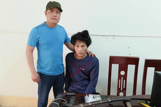 Bắt giữ đối tượng mua bán ma túy trang bị "hàng nóng"