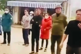 Đề nghị xem xét xử lý Phó Chủ tịch xã có hành vi chưa chuẩn mực khi thi hành công vụ