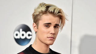 Justin Bieber tiết lộ bệnh nguy hiểm khiến dung mạo 'tàn tạ'