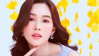 Hoa hậu Đặng Thu Thảo sinh con trai