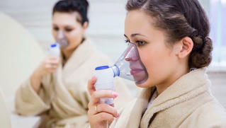 Các nhà khoa học Nga tìm ra biện pháp điều trị Covid-19 không dùng máy thở