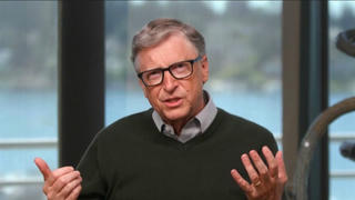 Bill Gates: “Câu hỏi lớn tiếp theo” là làm thế nào để phân phối vắc-xin Covid-19 cho những người khó khăn