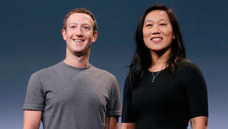 Mark Zuckerberg cùng vợ quyên góp 100 triệu USD hỗ trợ tổ chức bầu cử Mỹ