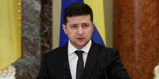 Tổng thống Ukraine nhập viện do Covid-19
