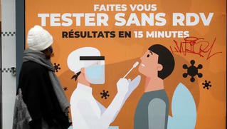 Dịch Covid-19 sáng ngày 15/1: 4,5 triệu người ở vùng England chờ được nhập viện; Số bệnh nhân tại Nhật Bản tử vong ở nhà cao hơn tại cơ sở y tế