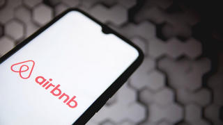 Airbnb bồi thường 7 triệu USD cho nữ du khách Úc bị cưỡng hiếp trong căn hộ ở Mỹ