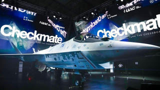 Nga trình làng chiến đấu cơ cạnh tranh F-35
