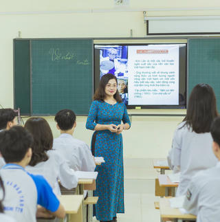 Người thắp sáng ước mơ cho những học sinh dân tộc thiểu số