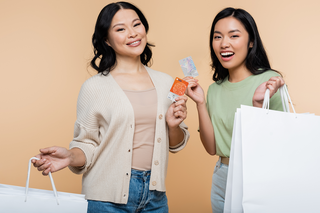 Chi tiêu 'thả ga', hoàn tiền 'cực đã' lên tới 3 triệu đồng cùng thẻ tín dụng quốc tế SHB