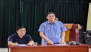Chủ tịch Hải Phòng chỉ đạo “nóng” vụ học sinh bị đứng trên bục giảng phê bình vì…đi học sớm