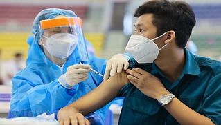 Hải Phòng khẩn trương tiêm vaccine phòng COVID-19 cho toàn bộ giáo viên