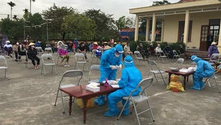 Hải Phòng: xuất hiện 19 F0 tại 1 xưởng may, hơn 2.200 học sinh huyện Tiên Lãng dừng đến trường