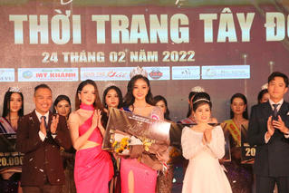 Nữ sinh trường Đại học Nam Cần Thơ đăng quang Hoa khôi Người đẹp Thời trang Tây Đô 2022 