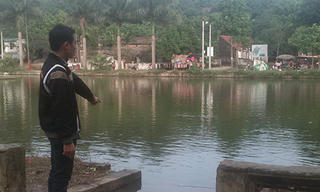 Thi thể hai chị em đuối nước vẫn nắm chặt tay nhau