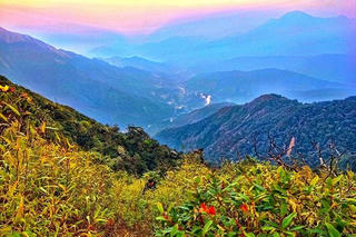 Đến Lai Châu chinh phục những đỉnh núi kỳ vĩ tuyệt tác của thiên nhiên