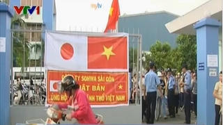Công nhân Bình Dương trở lại làm việc