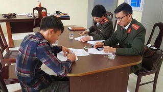 Công an Hà Nội xử phạt 11 cá nhân đưa sai sự thật về dịch bệnh Covid-19
