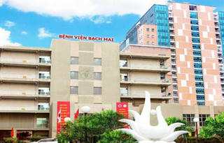 Hà Nội kêu gọi những người dân đến Bệnh viện Bạch Mai trong 14 ngày qua tự cách ly tại nhà 