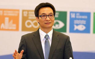 Phó Thủ tướng Vũ Đức Đam yêu cầu những việc cần làm khi "cuộc chiến chống Covid-19 vẫn còn ở phía trước"