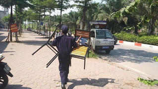 'Ra quân' vệ sinh đường phố, xử nghiêm vi phạm trật tự đô thị Hà Nội trước 30/4, 1/5 