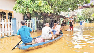 Bộ Y tế khuyến cáo những biện pháp phòng chống dịch bệnh mùa mưa bão