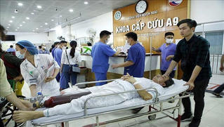 Bộ Y tế "tuýt còi" Bệnh viện Bạch Mai về điều chỉnh tăng giá các dịch vụ khám, chữa bệnh 