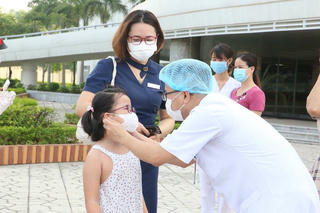 Trẻ dưới 5 tuổi được cách ly y tế tại nhà riêng ở Bắc Giang