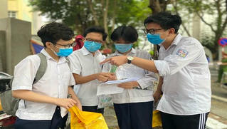 Kết thúc 2 môn Toán, Lịch sử kỳ thi vào 10: Đề thi dễ, nhiều học sinh dự đoán điểm cao