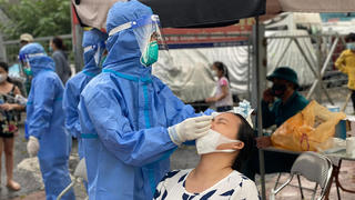 Bộ Y tế lên tiếng việc TP HCM đề nghị cấp mã số cho người test nhanh dương tính với SARs-COV-2 