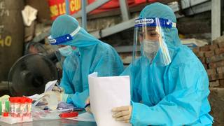 Thêm 4.892 ca mắc mới và 1.649 bệnh nhân khỏi COVID-19