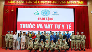 Dược phẩm MEBIPHAR trao tặng thuốc, vật tư y tế cho đoàn chiến quân y làm nhiệm vụ gìn giữ hòa bình Liên Hợp Quốc 