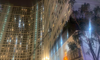 Cứu người đàn ông nước ngoài từ tầng 8 chung cư Hà Nội