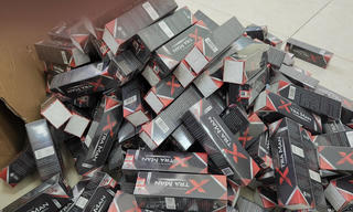 Khởi tố nhóm buôn bán thực phẩm chức năng giả cho quý ông 